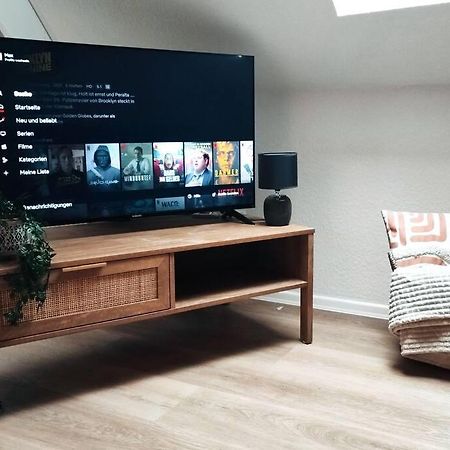Stylische Altstadtwohnung - Netflix - Smart Tv - Schlafsofa Fuer 3 Personen Erfurt Exterior foto